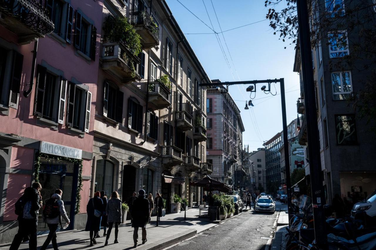 Shortmi Garibaldi — Photos 1